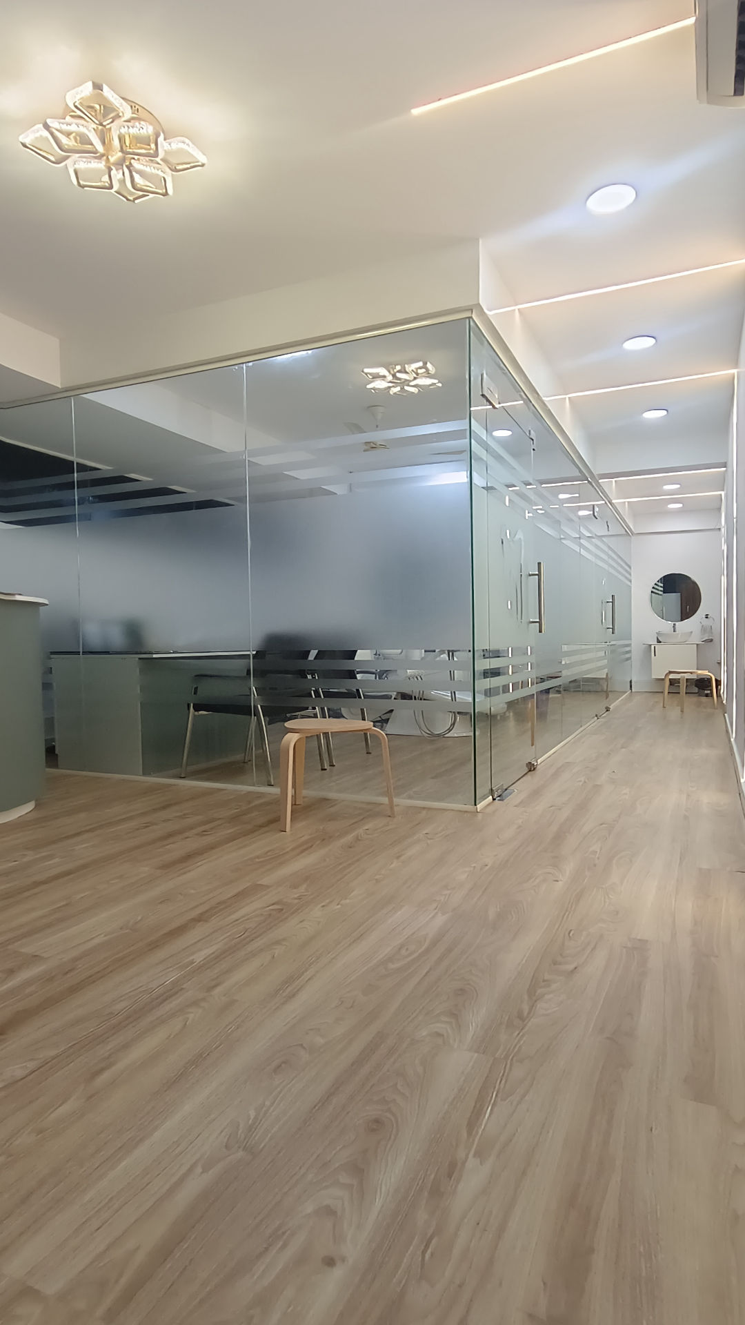 Clinic interior – Infinite Multispeciality Dent